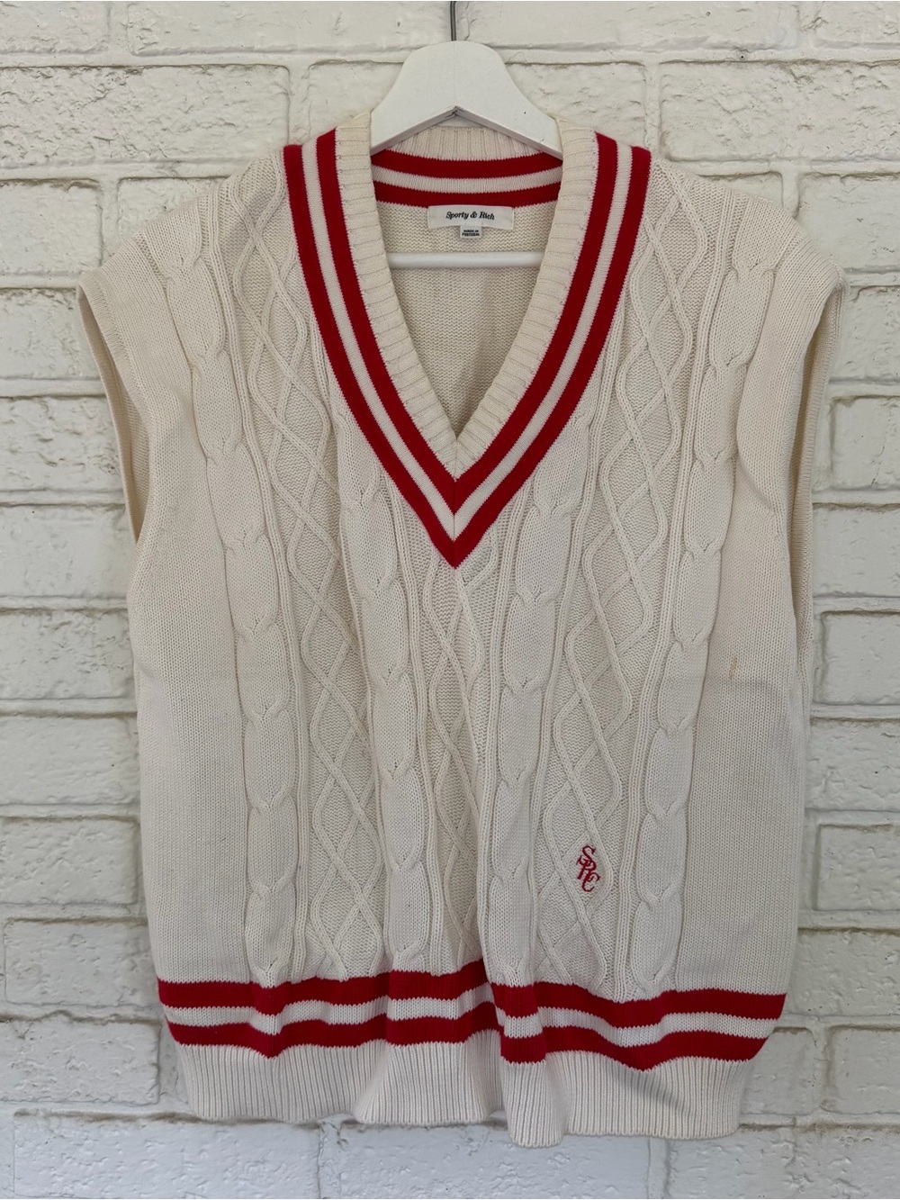 Sporty & Rich Varsity Style Cable-Knit V-Neck Sweater Vest with Red Trim